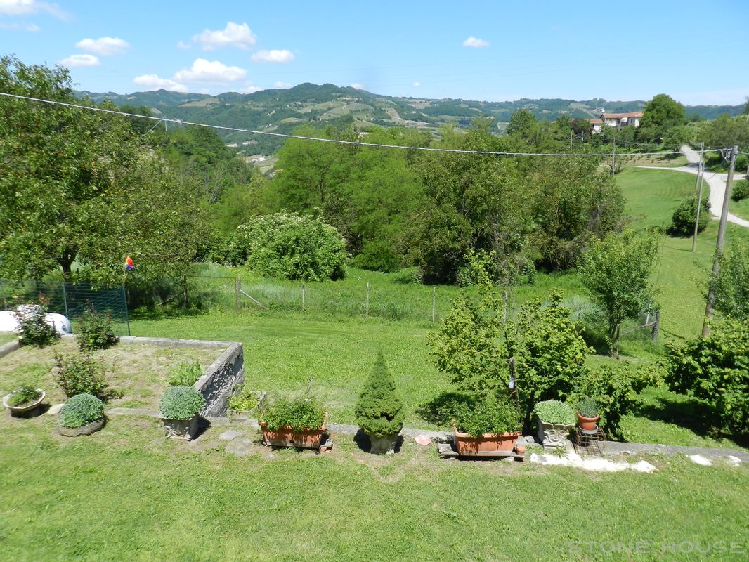 1712-CASALE-BUZ-BUBBIO-EST08.jpg