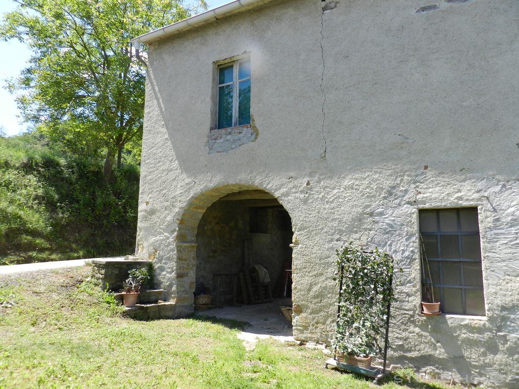 1712-CASALE-BUZ-BUBBIO-EST13.jpg