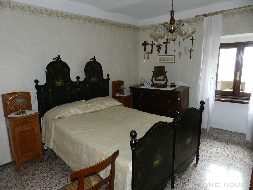 1712-CASALE-BUZ-BUBBIO-INT23.jpg